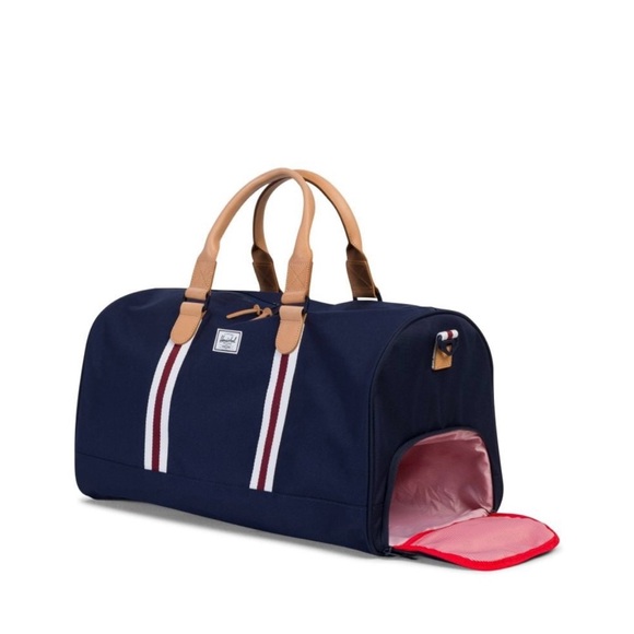 Herschel Novel duffle - Picture 7 of 7
